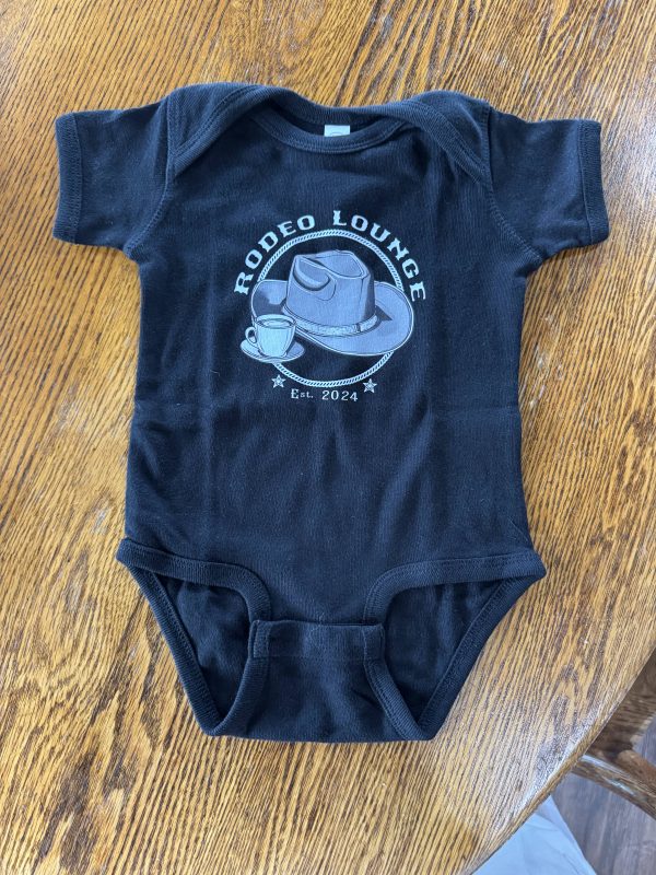 rodeo-lounge-onsie